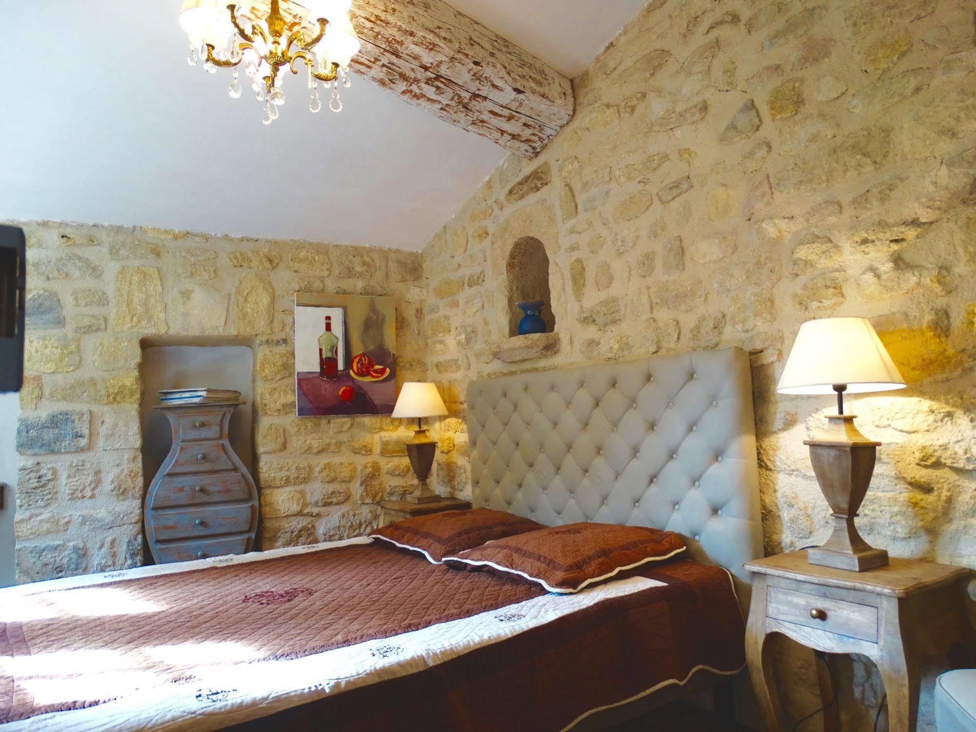 Ansouis Un Patio En Luberon B&B 외부 사진